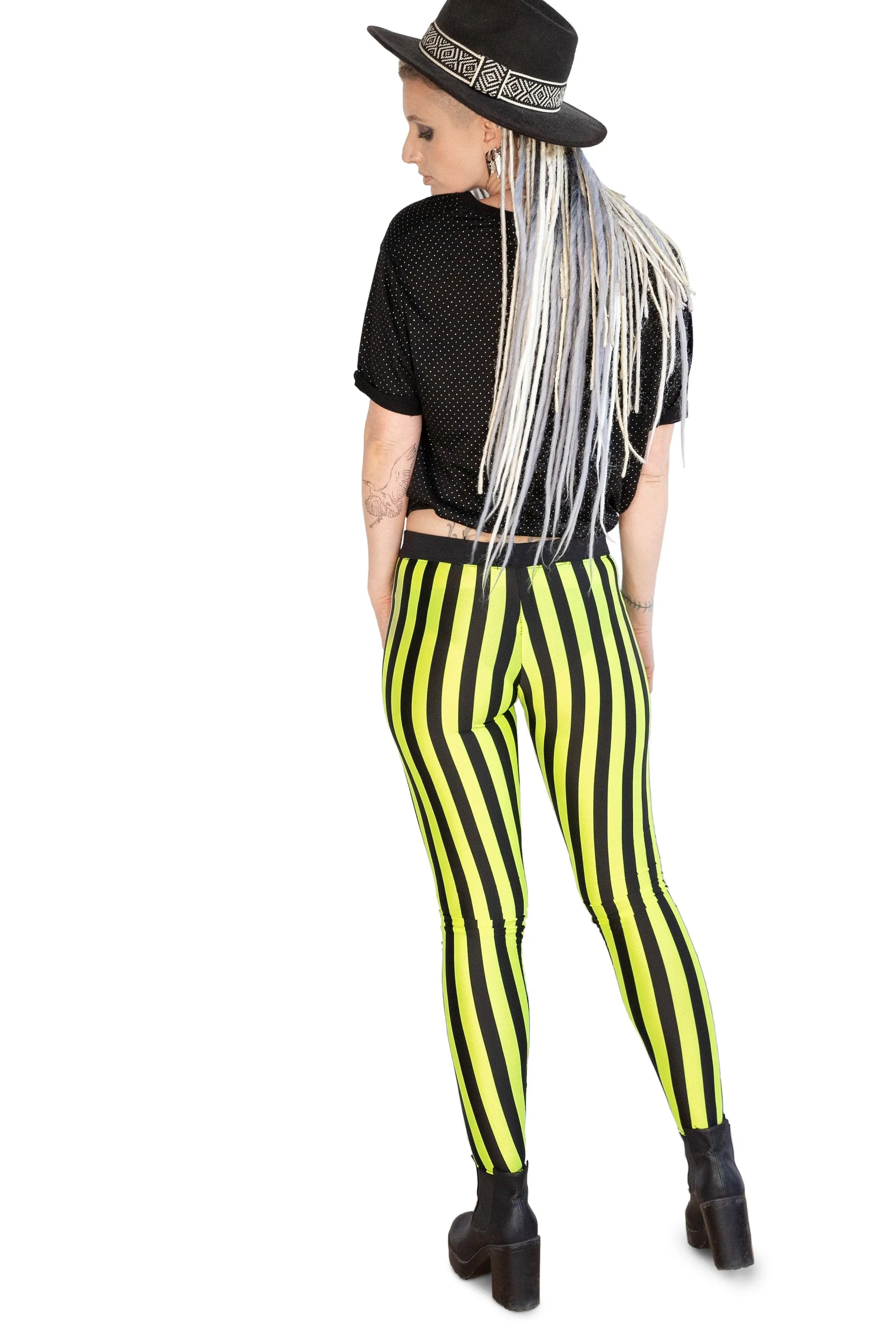 Goth circus striped leggings | in Black / yellow