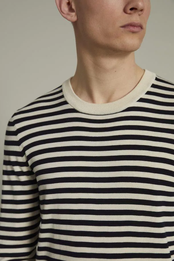 Matinique Malennon H 100% Cotton Stripe Sweater in Dark Navy