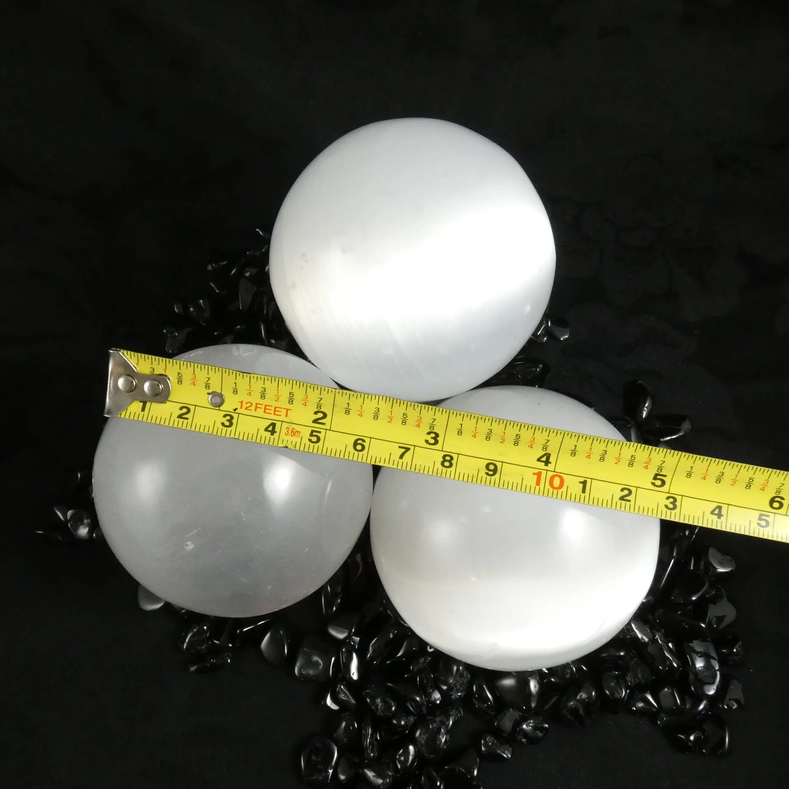 Selenite Sphere (70-80 mm)