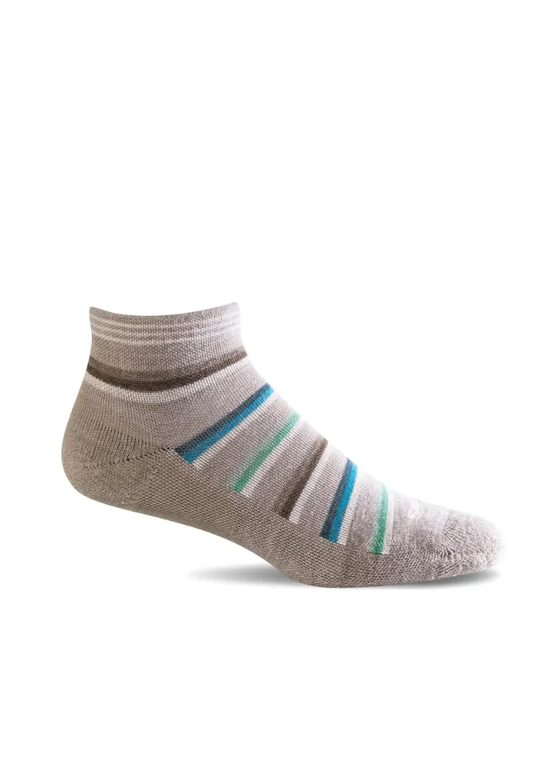 Sport Ease Quarter Socks