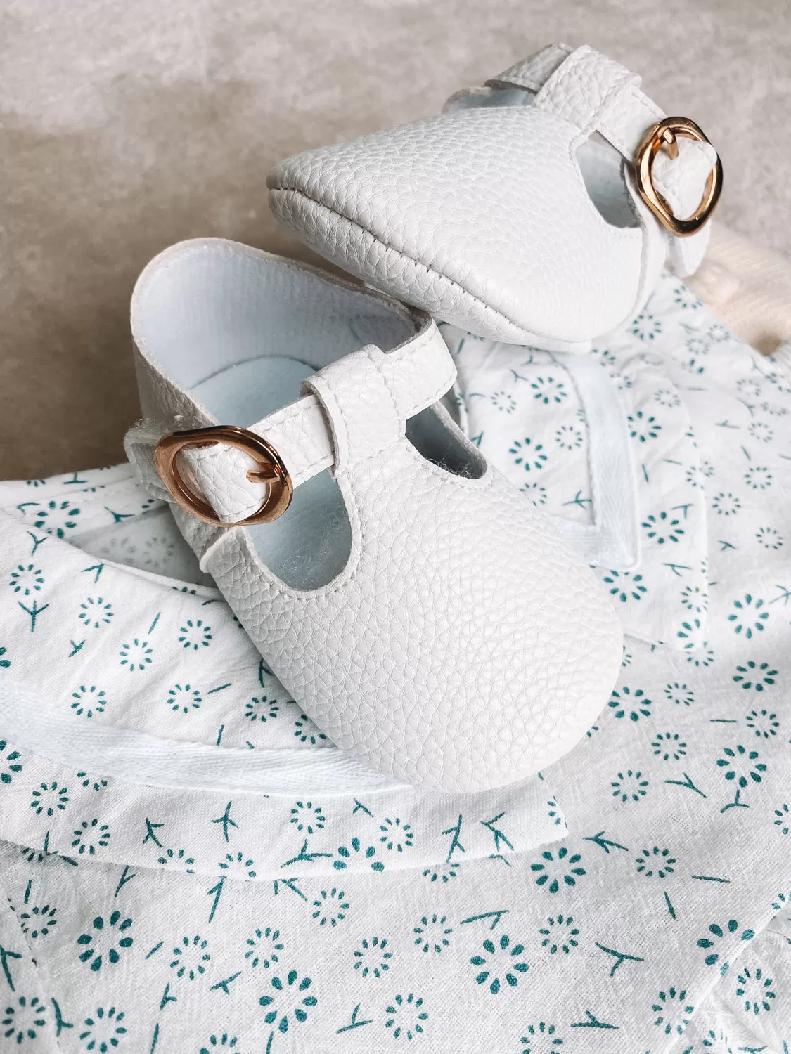 White Leatherette Textured Pram Shoes